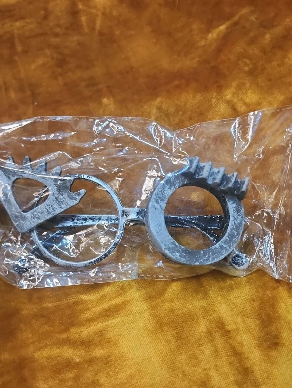 (8pc) Steampunk Mask ,Goggles, and  Glasses Set in Metallic Bronze And Silver